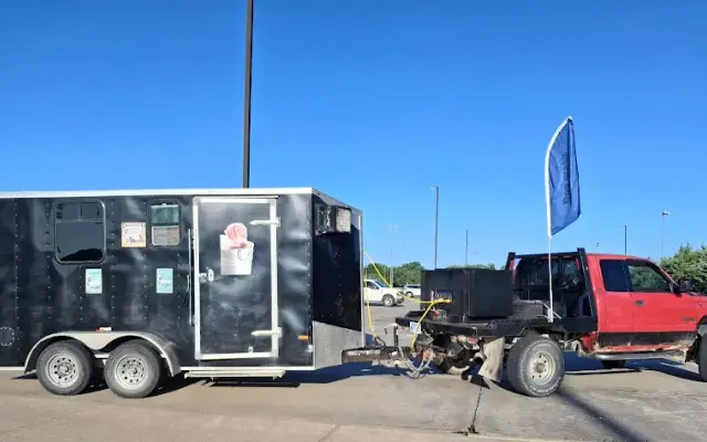 PoochPuff Mobile Dog Grooming in Girard, KS