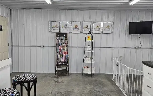 Laynie's Dog Spa in Wapello, IA