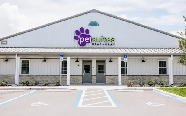 PetSuites Winter Springs in Oviedo, FL