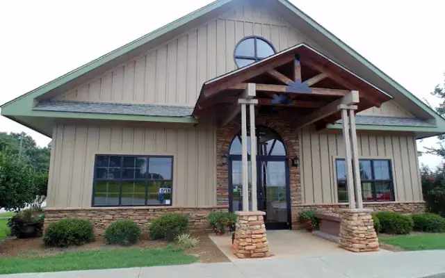 Royston Animal Hospital in Royston, GA