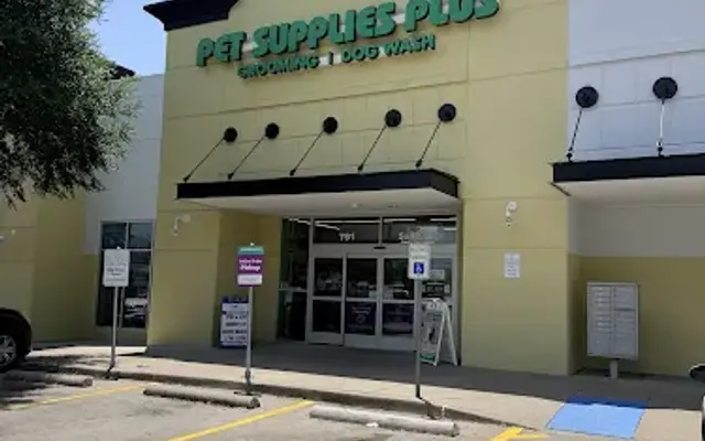 Pet Supplies Plus Waxahachie in Waxahachie, TX