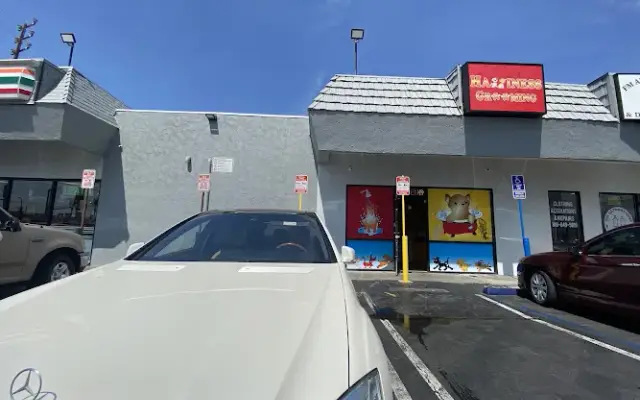 Happiness Grooming in Van Nuys, CA