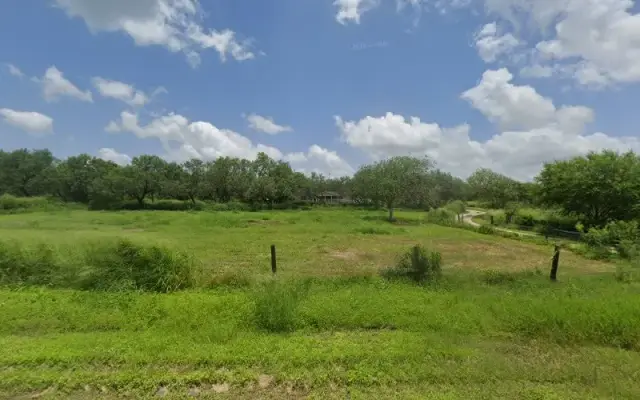 Laguardianpetrescue in Mathis, TX