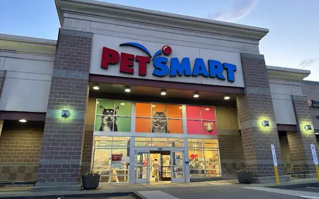 PetSmart in Federal Way, WA