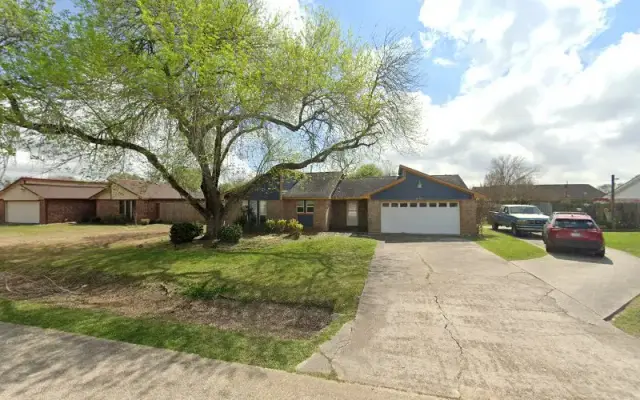 My Heart Kennels in Highlands, TX