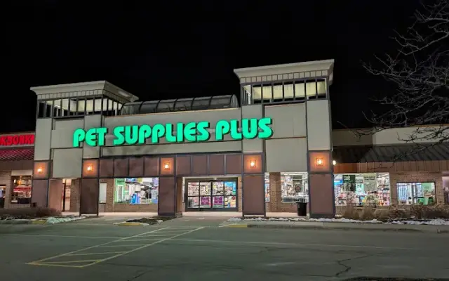 Pet Supplies Plus Buffalo Grove in Arlington Heights, IL