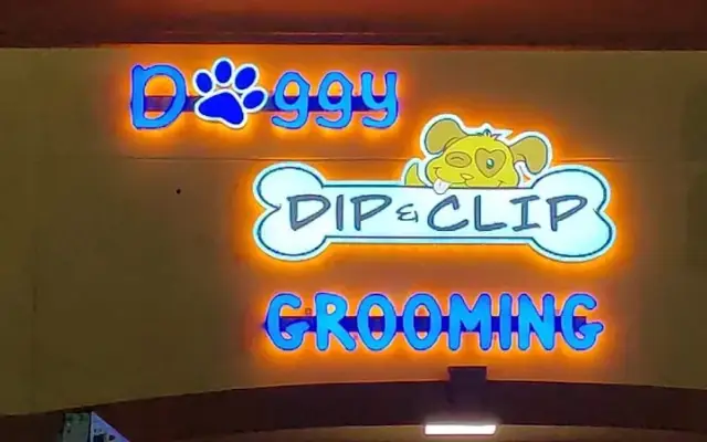 DOGGY DIP & CLIP in Houston, TX