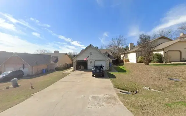 Roscoes Retreat in Lakeway, TX