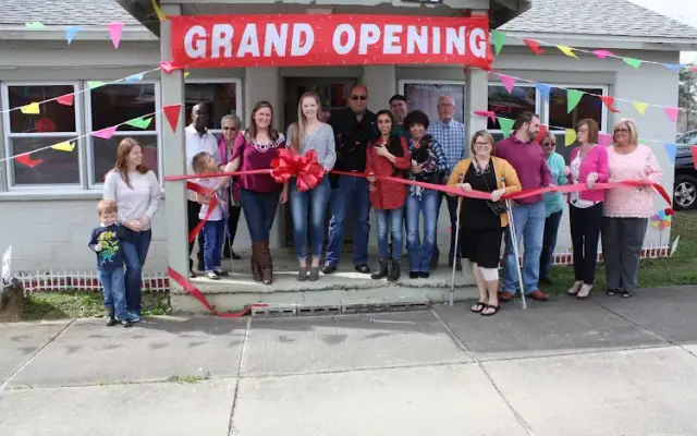 Fairy Tails Pet Grooming in Bonifay, FL