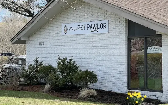 The Pet Pawlor in Middletown, RI