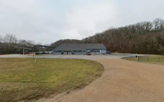 R Veterinary in Linn Creek, MO