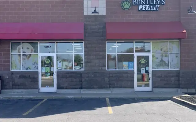 Bentley's Pet Stuff Crystal Lake in Crystal Lake, IL