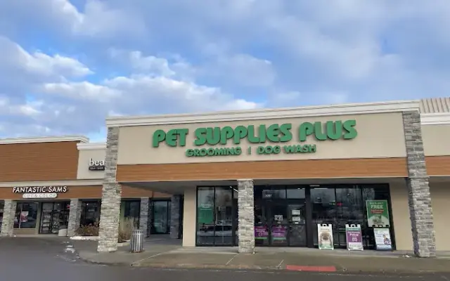 Pet Supplies Plus Sterling Heights in Sterling Heights, MI