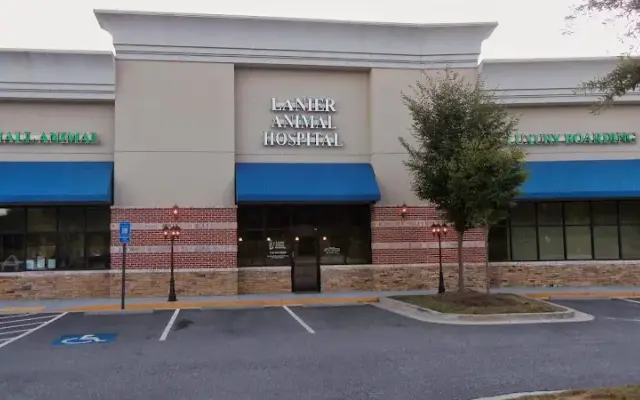 Lanier Animal Hospital in Sugar Hill, GA