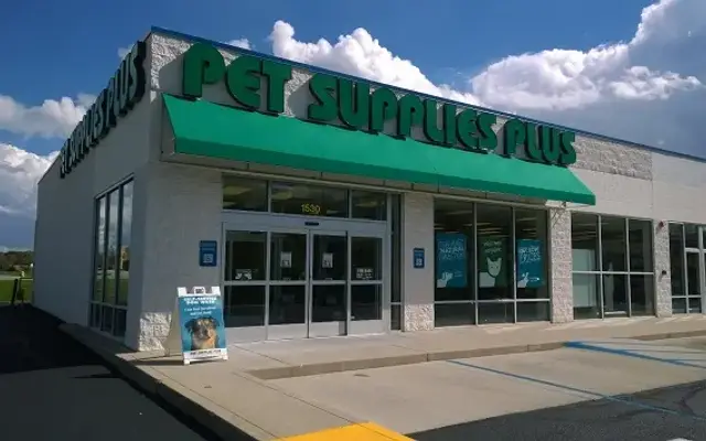 Pet Supplies Plus Crawfordsville in Crawfordsville, IN