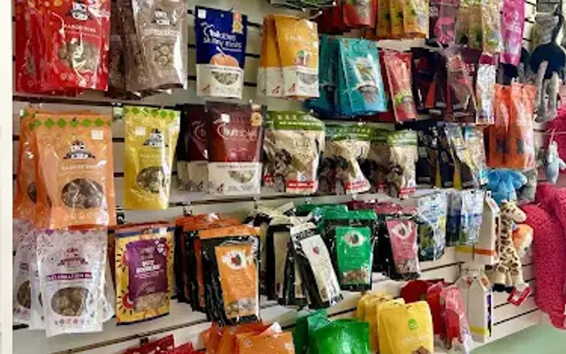 Paws & Mittens Two in New Windsor, NY