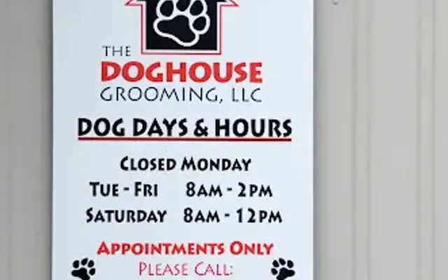 The Doghouse Grooming LLC in Ste. Genevieve, MO
