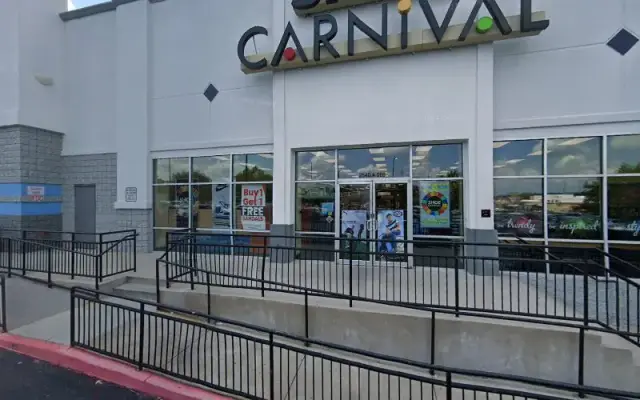 PetSmart Doggie Day Camp in Smyrna, GA