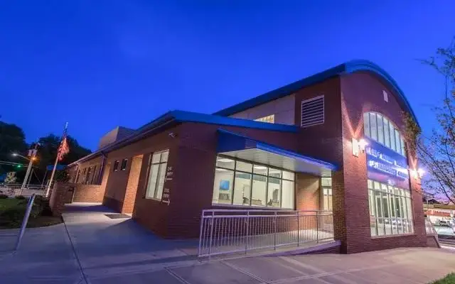 Long Animal Hospital and Emergency Center | Charlotte NC in Charlotte, NC