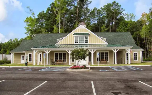 Animal Care of Gloucester in Hayes, VA