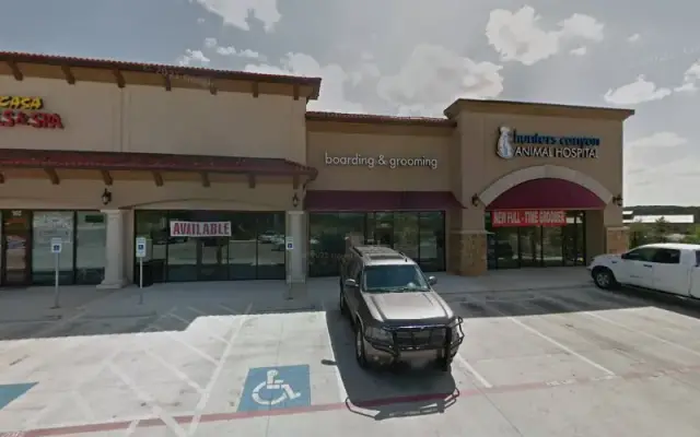 Boarding & Grooming in New Braunfels, TX