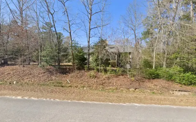 Boardwalk To Bark Place Kennel in Grovetown, GA