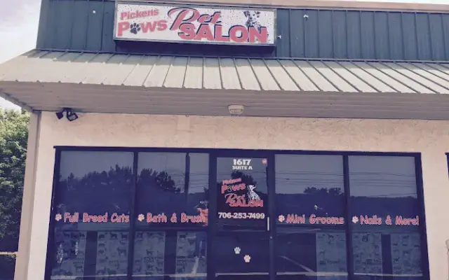 Pickens Paws Pet Salon in Jasper, GA