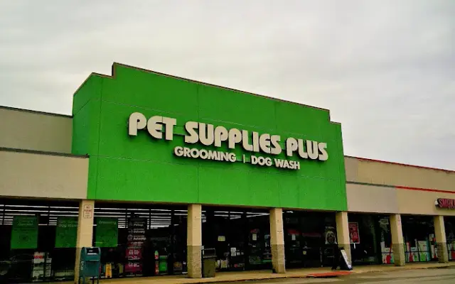 Pet Supplies Plus St Albans in St Albans, WV