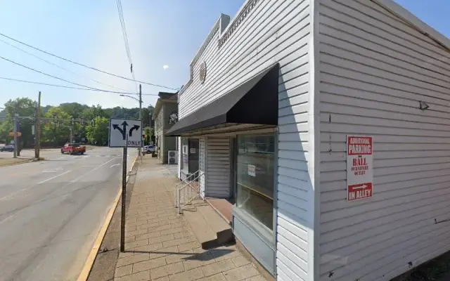 Puppy Face Pet Parlor Llc in Monaca, PA