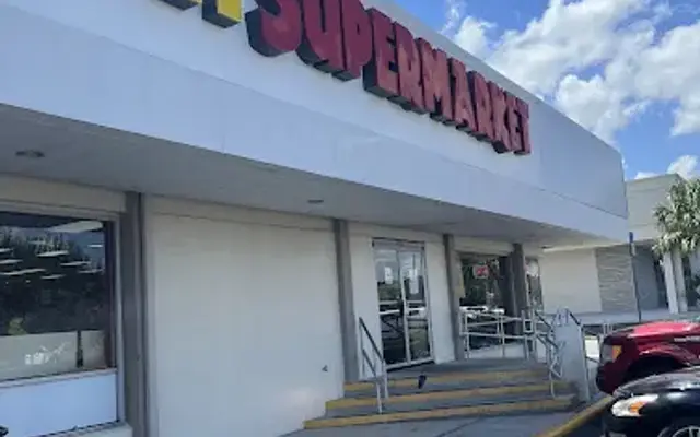 Pet Supermarket in Lakeland, FL
