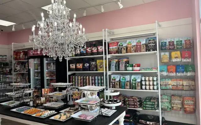 Woof Gang Bakery & Grooming West Bradenton in Bradenton, FL