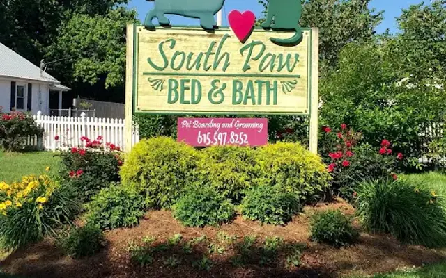 South Paw Bed & Bath in Smithville, TN