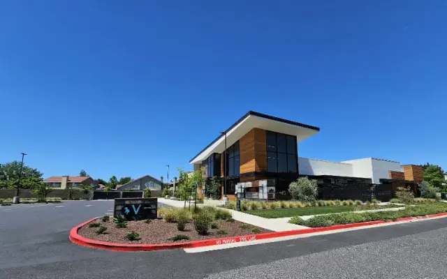 Oakdale Veterinary Group in Oakdale, CA