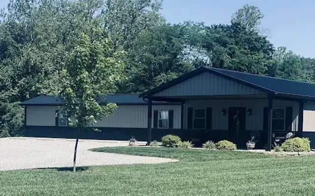 Top Dog Groom & Board in New Harmony, IN