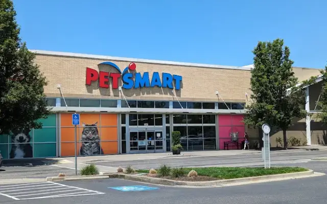 PetSmart in Portland, OR