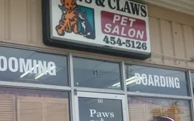 Paws & Claws Grooming Salon in Metairie, LA