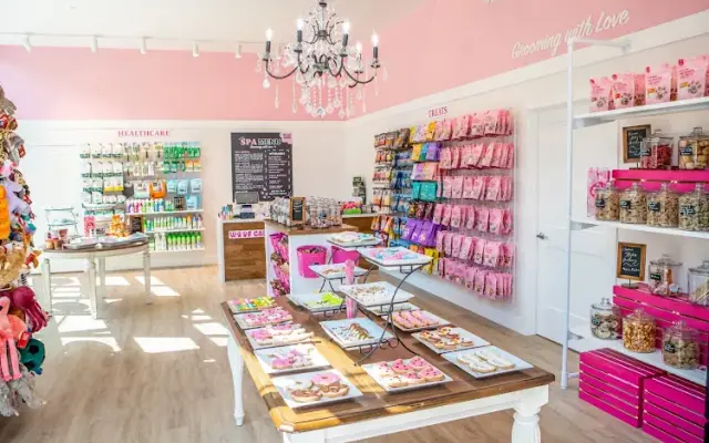 Woof Gang Bakery & Grooming Heights in Houston, TX