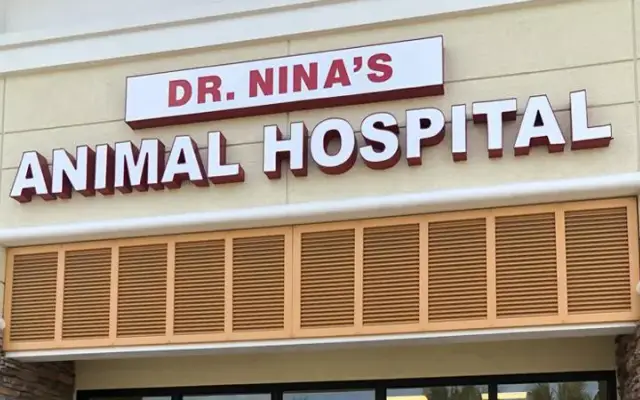 Dr. Nina's Animal Hospital Parrish in Parrish, FL