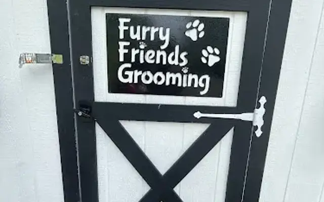 Furry Friends Board and Groom in London, OH