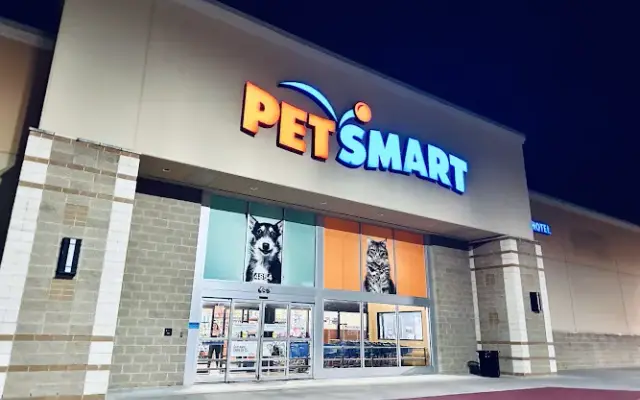 PetSmart in Lewisville, TX