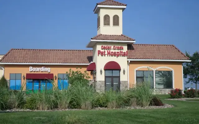 Cedar Creek Pet Hospital & Urgent Care in Olathe, KS