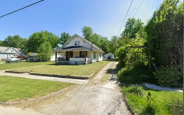 Shampooches in Sullivan, IN
