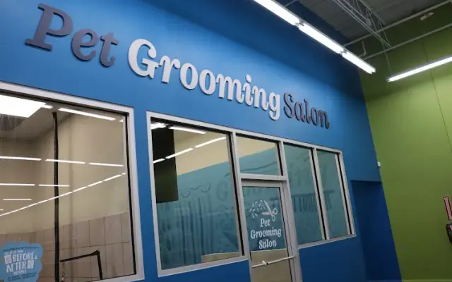 Feeders Pet Supply Grooming Salon in Fort Mitchell, KY