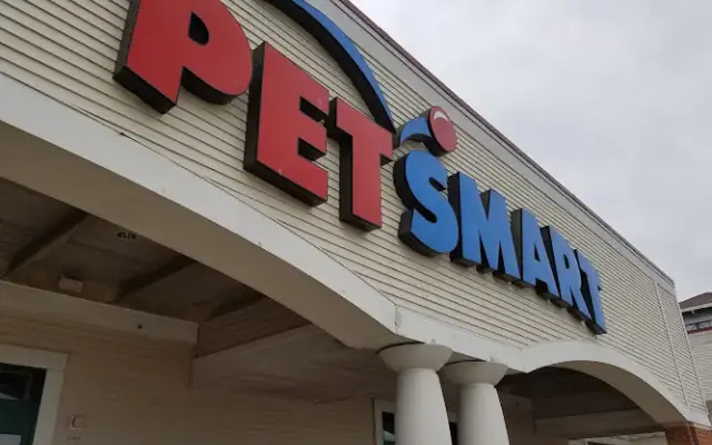 PetSmart in New London, CT