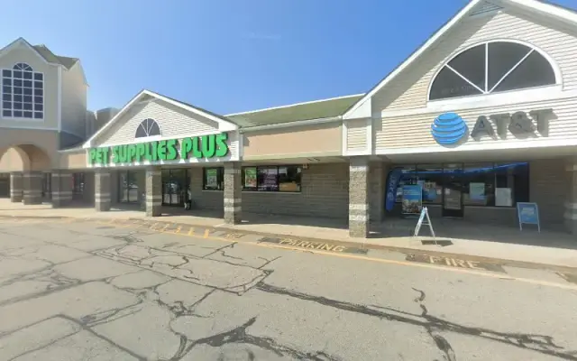 Pet Supplies Plus Fairhaven Grooming in Fairhaven, MA