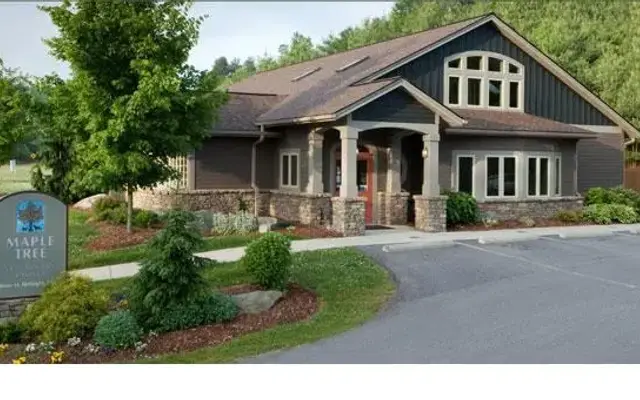 Maple Tree Veterinary Hospital and Dog Camp in Waynesville, NC