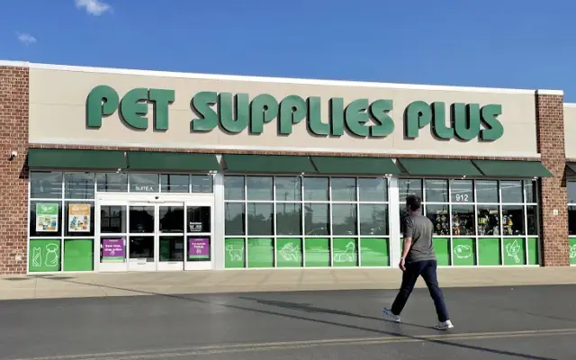 Pet Supplies Plus Evansville in Evansville, IN