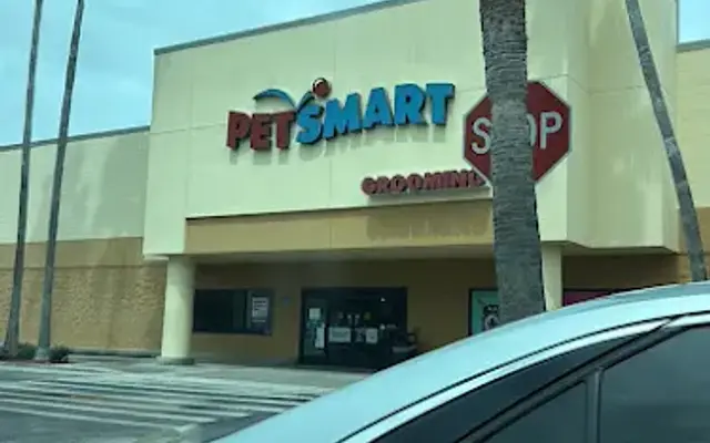 PetSmart in Daytona Beach, FL