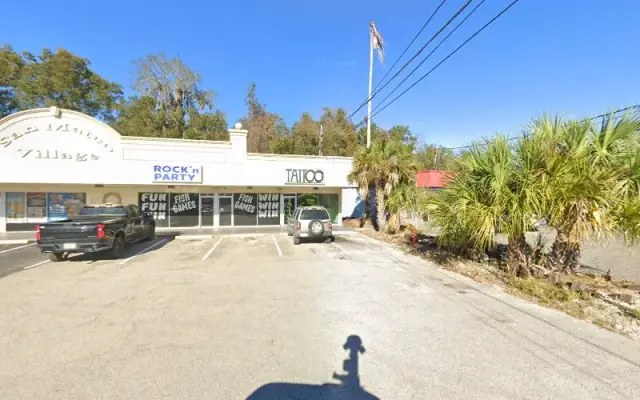 Paws N Claws Grooming Salon in Jacksonville, FL