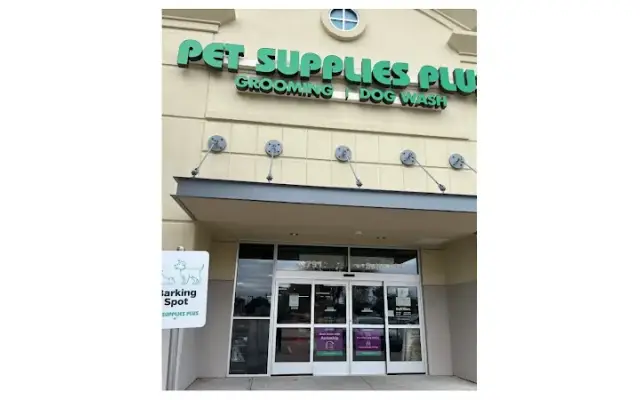 Pet Supplies Plus Waxahachie Grooming in Waxahachie, TX